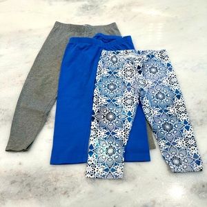 Bundle of three leggings, size 5/6